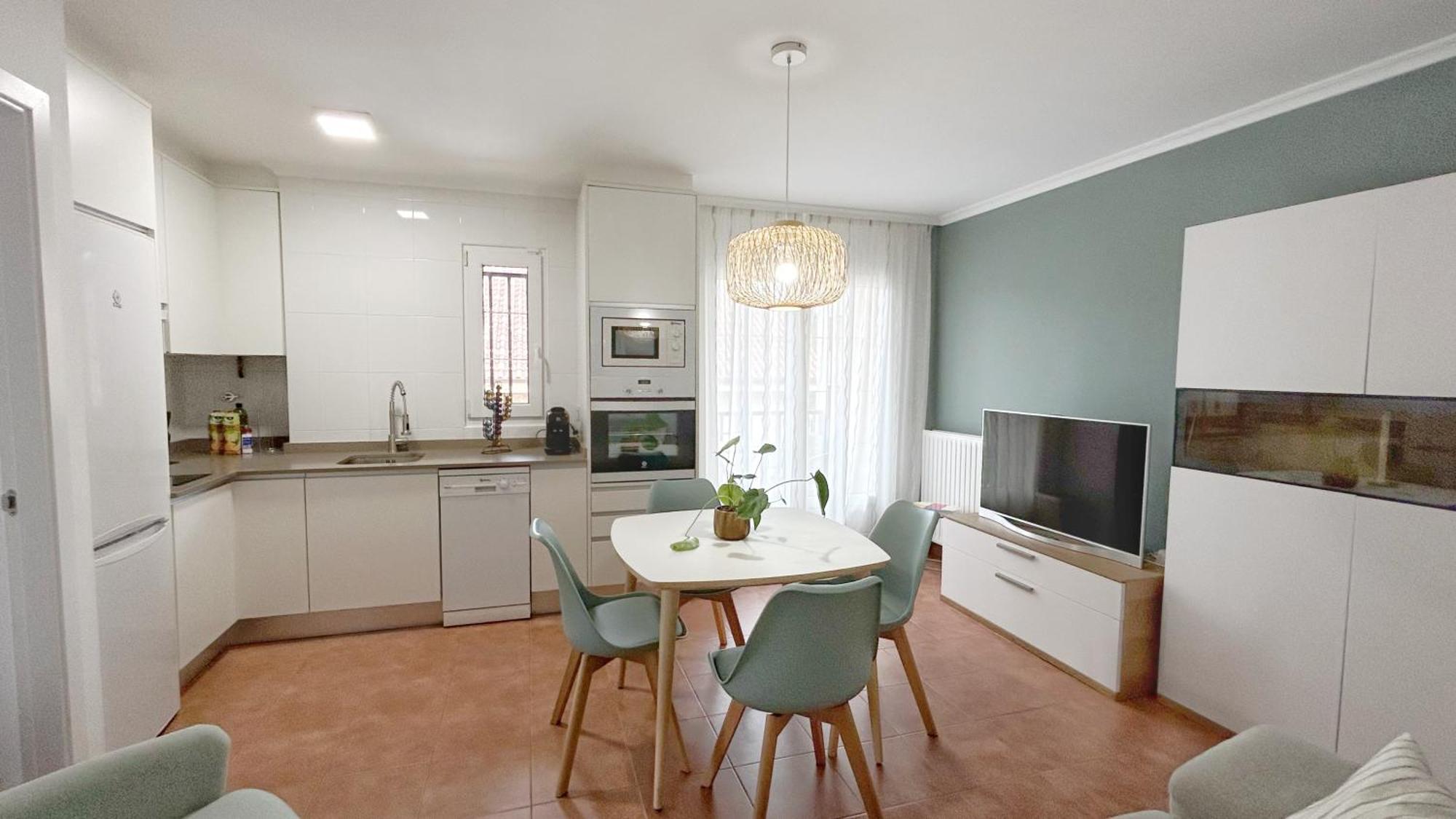 Comillas Bº Casasola - Residencial Lagos Azules - Netflix, Prime, Wifi & Free Indoor Parking Exterior foto